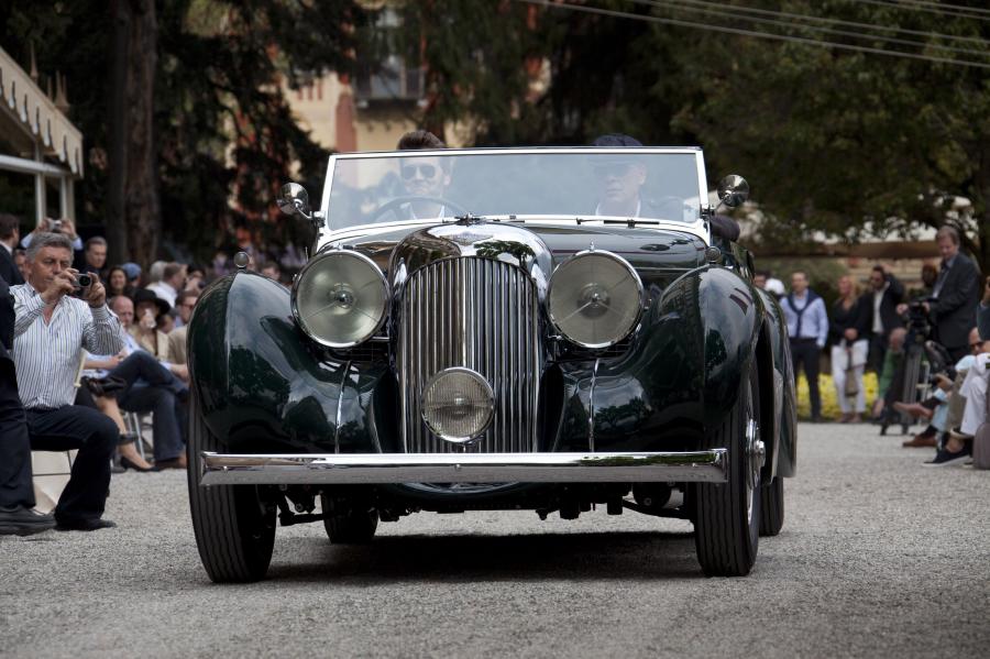  Lagonda V12 Rapide 1938 года  (фото 3 из 12)